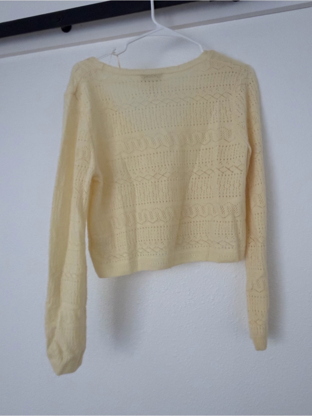 House of Harlow 1960 Pale Yellow Open-Knit V-Neck Cardigan - Picture 3 of 4